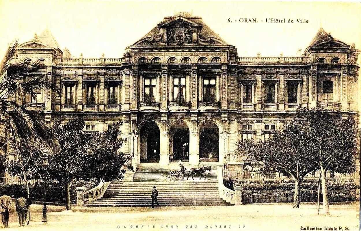 PA b- 019- Hotel de ville.JPG